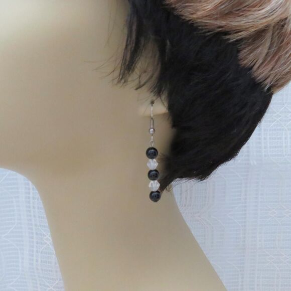 Handmade Onyx and Crystal Dangle Earrings For Women, Casual or Business Jewelry - Picture 2 of 6